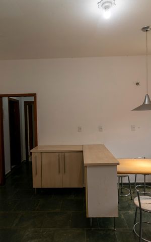 Casa de condomínio para alugar com 280m², 5 quartos e 12 vagasCOZINHA