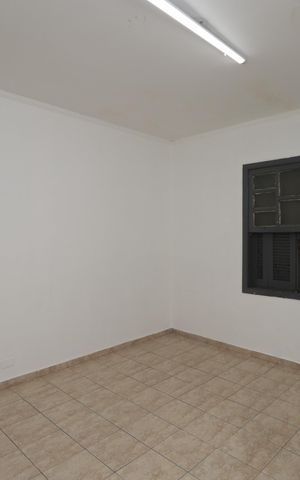 Casa para alugar com 120m², 2 quartos e 6 vagasSala