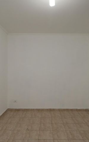 Casa para alugar com 120m², 2 quartos e 6 vagasQuarto 2