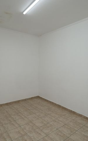 Casa para alugar com 120m², 2 quartos e 6 vagasQuarto 1