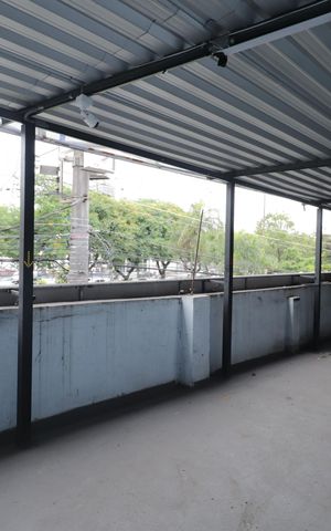 Casa para alugar com 120m², 2 quartos e 6 vagasQuintal