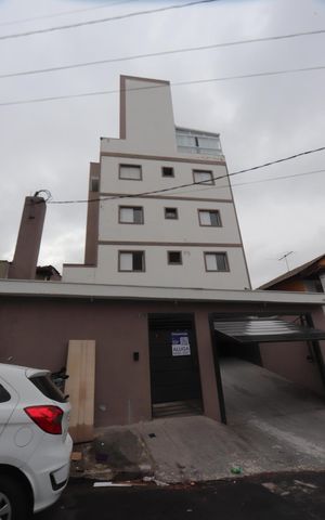 Apartamento para alugar com 55m², 2 quartos e sem vagaFachada