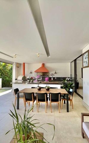 Casa de condomínio para alugar com 772m², 3 quartos e 4 vagas