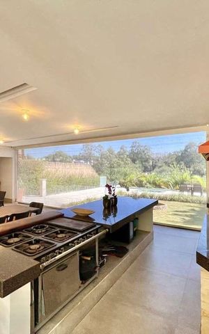 Casa de condomínio para alugar com 772m², 3 quartos e 4 vagas