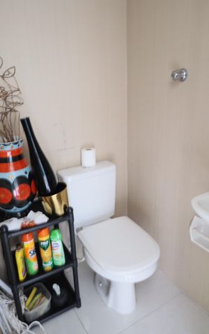 Apartamento à venda com 58m², 2 quartos e 2 vagasCozinha e Área de Serviço