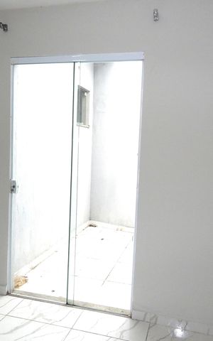 Casa para alugar com 82m², 2 quartos e 2 vagasSuíte