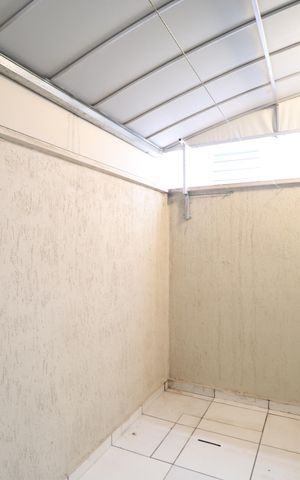 Apartamento para alugar com 54m², 2 quartos e 1 vagaÁrea de Serviço