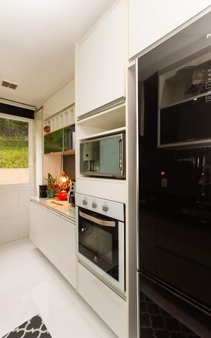 Apartamento para alugar com 73m², 2 quartos e 2 vagas Apartamento para alugar com 73m², 2 quartos e 2 vagasCozinha
