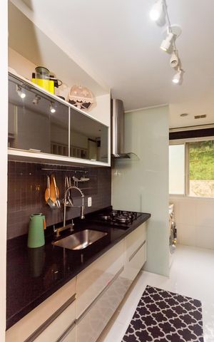 Apartamento para alugar com 73m², 2 quartos e 2 vagas Apartamento para alugar com 73m², 2 quartos e 2 vagasCozinha