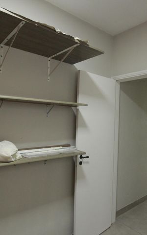 Apartamento para alugar com 153m², 3 quartos e 2 vagasQuarto de Serviço