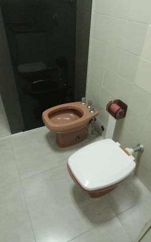 Apartamento para alugar com 153m², 3 quartos e 2 vagasBanheiro