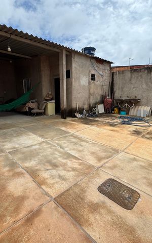 Casa à venda com 157m², 1 quarto e 2 vagas Casa à venda com 157m², 1 quarto e 2 vagasQuintal