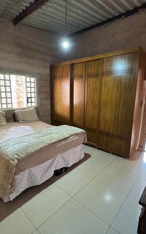 Casa à venda com 157m², 1 quarto e 2 vagas Casa à venda com 157m², 1 quarto e 2 vagasSuíte