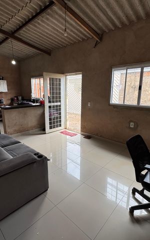 Casa à venda com 157m², 1 quarto e 2 vagas Casa à venda com 157m², 1 quarto e 2 vagasSala