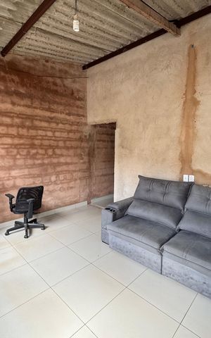 Casa à venda com 157m², 1 quarto e 2 vagas Casa à venda com 157m², 1 quarto e 2 vagasSala
