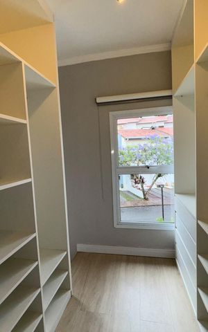 Casa de condomínio para alugar com 124m², 3 quartos e 3 vagas