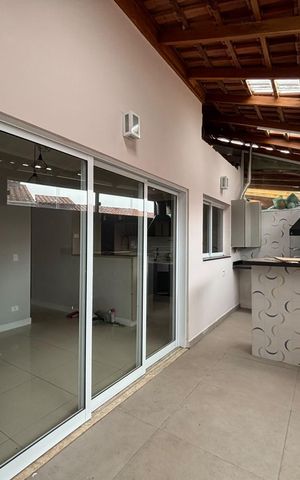 Casa de condomínio para alugar com 124m², 3 quartos e 3 vagas