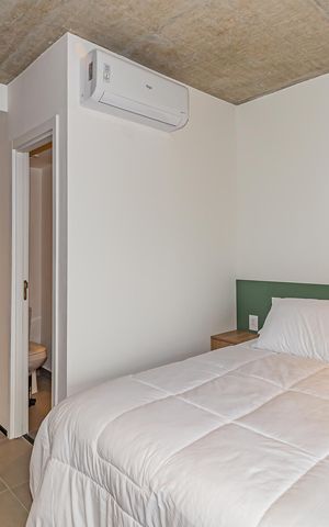 Studio à venda com 25m², 1 quarto e sem vaga Studio à venda com 25m², 1 quarto e sem vagaSala/Quarto