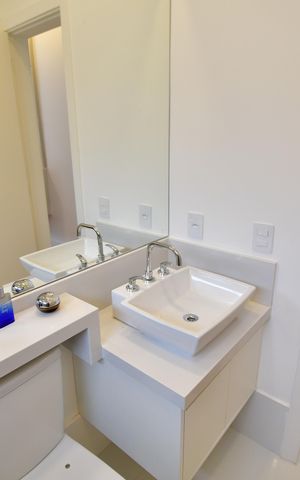 Casa de condomínio para alugar com 502m², 3 quartos e 4 vagasBanheiro Suíte