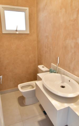 Casa de condomínio para alugar com 502m², 3 quartos e 4 vagasLavabo