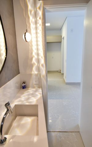 Casa de condomínio para alugar com 498m², 3 quartos e 4 vagasLavabo