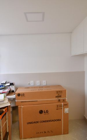 Casa de condomínio para alugar com 498m², 3 quartos e 4 vagasÁrea de Serviço