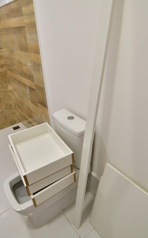 Casa de condomínio para alugar com 498m², 3 quartos e 4 vagasBanheiro