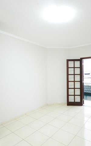 Casa para alugar com 200m², 3 quartos e 2 vagasSuíte 2