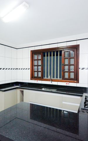 Casa para alugar com 200m², 3 quartos e 2 vagasCozinha