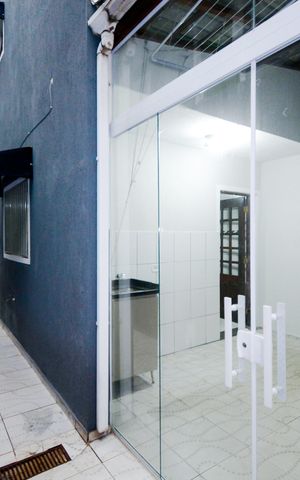 Casa para alugar com 200m², 3 quartos e 2 vagasQuintal