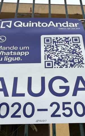 Casa para alugar com 60m², 1 quarto e sem vaga Casa para alugar com 60m², 1 quarto e sem vagaPlaca