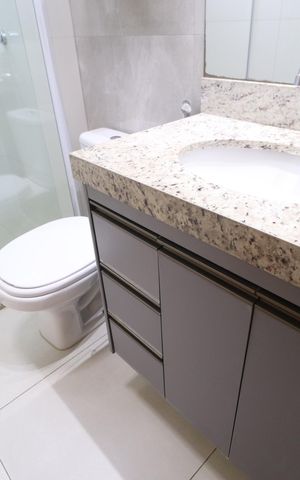 Apartamento para alugar com 90m², 2 quartos e 2 vagasBanheiro do Quarto 1