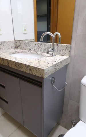 Apartamento para alugar com 90m², 2 quartos e 2 vagasBanheiro do Quarto 2
