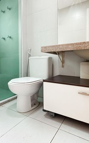 Apartamento para alugar com 156m², 4 quartos e 3 vagas Apartamento para alugar com 156m², 4 quartos e 3 vagasBanheiro da Suíte 2