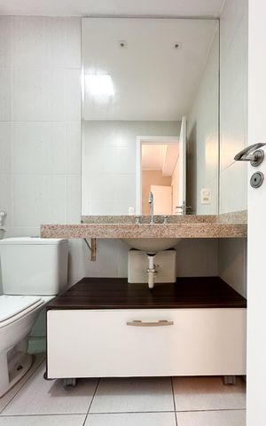Apartamento para alugar com 156m², 4 quartos e 3 vagas Apartamento para alugar com 156m², 4 quartos e 3 vagasBanheiro da Suíte 2