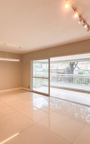 Apartamento para alugar com 156m², 4 quartos e 3 vagas Apartamento para alugar com 156m², 4 quartos e 3 vagasSala