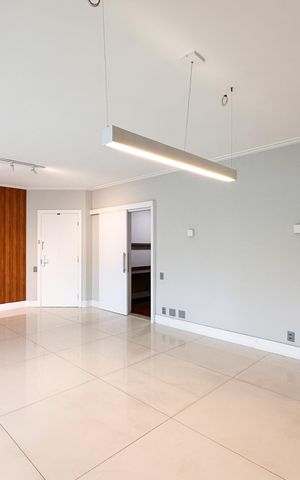 Apartamento para alugar com 156m², 4 quartos e 3 vagas Apartamento para alugar com 156m², 4 quartos e 3 vagasSala