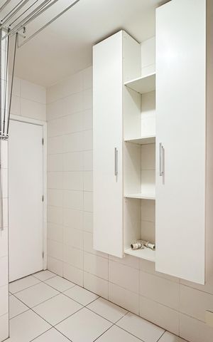 Apartamento para alugar com 156m², 4 quartos e 3 vagas Apartamento para alugar com 156m², 4 quartos e 3 vagasÁrea de Serviço