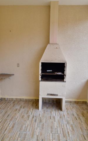 Casa para alugar com 295m², 3 quartos e 3 vagasChurrasqueira