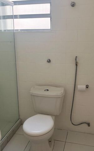 Apartamento para alugar com 64m², 2 quartos e sem vaga Apartamento para alugar com 64m², 2 quartos e sem vagaBanheiro
