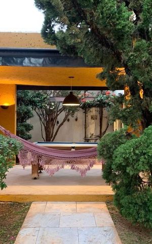 Casa à venda com 401m², 5 quartos e 6 vagasJardim 