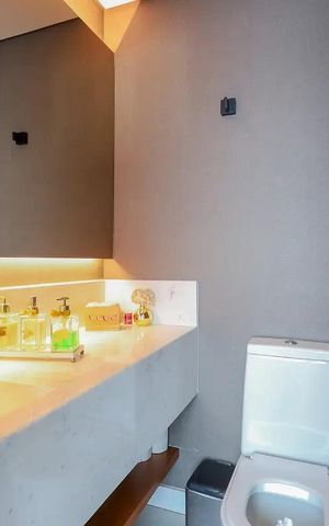 Apartamento à venda com 145m², 3 quartos e 2 vagas Apartamento à venda com 145m², 3 quartos e 2 vagasBanheiro 1