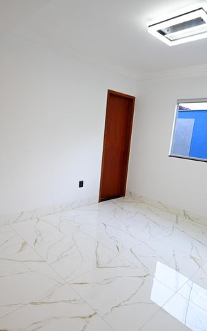 Casa à venda com 237m², 3 quartos e 4 vagas