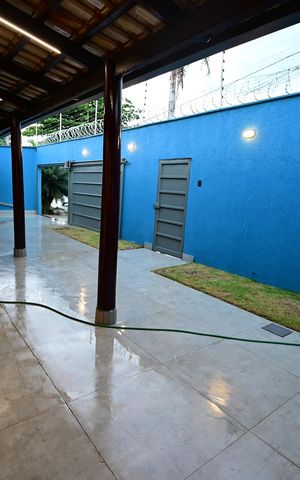 Casa à venda com 237m², 3 quartos e 4 vagas