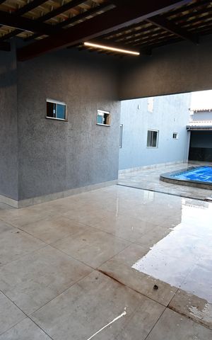Casa à venda com 237m², 3 quartos e 4 vagas