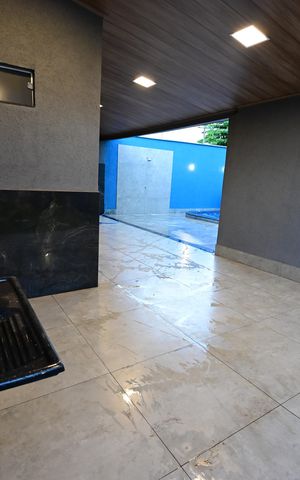 Casa à venda com 237m², 3 quartos e 4 vagas