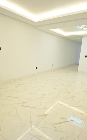 Casa à venda com 237m², 3 quartos e 4 vagas
