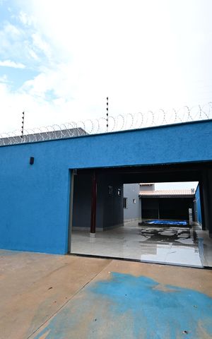 Casa à venda com 237m², 3 quartos e 4 vagas