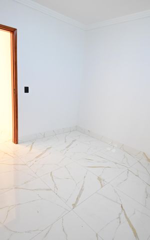 Casa à venda com 237m², 3 quartos e 4 vagas
