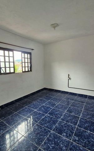 Casa para alugar com 60m², 1 quarto e sem vaga